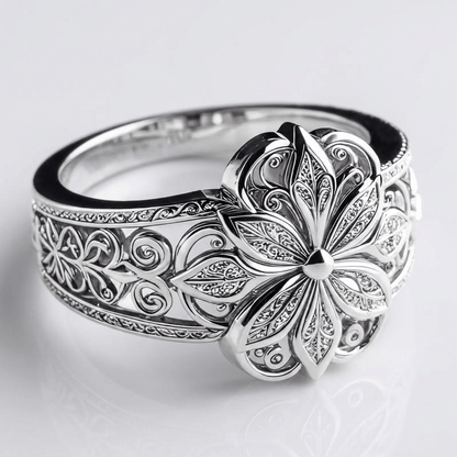 Zilveren ring met bloem en zirkonia