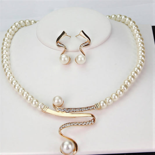 Set sieraden met parels