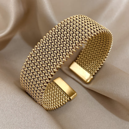 Elegant gevlochten armband - verstelbaar
