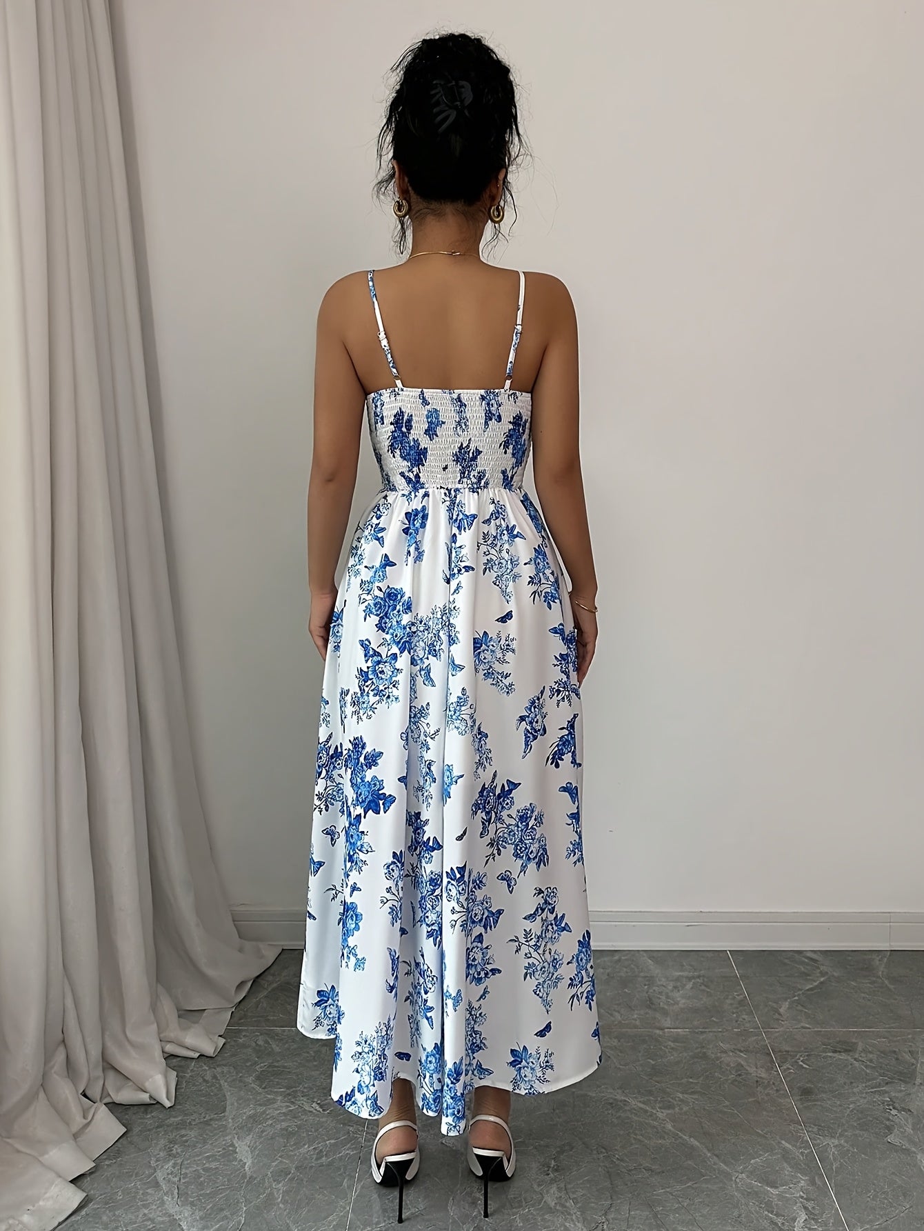 Amara Blomst Kjole