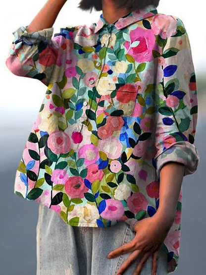 Leah | Afslappet skjorte til kvinder med blomstret kunstprint