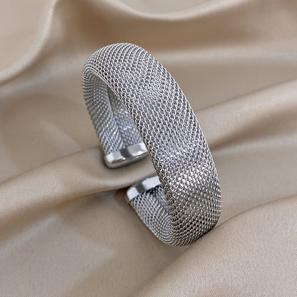 Elegant gevlochten armband - verstelbaar