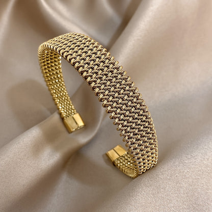 Elegant gevlochten armband - verstelbaar