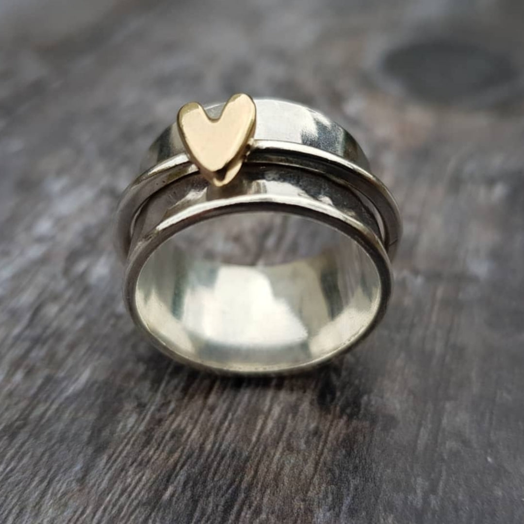Mely - Zilveren ring met verguld hartje