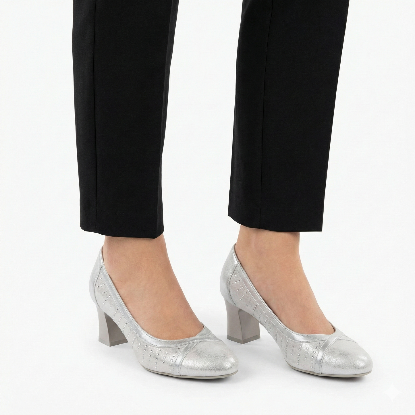 Callie – Klassiske sandaler med remme til sommeren