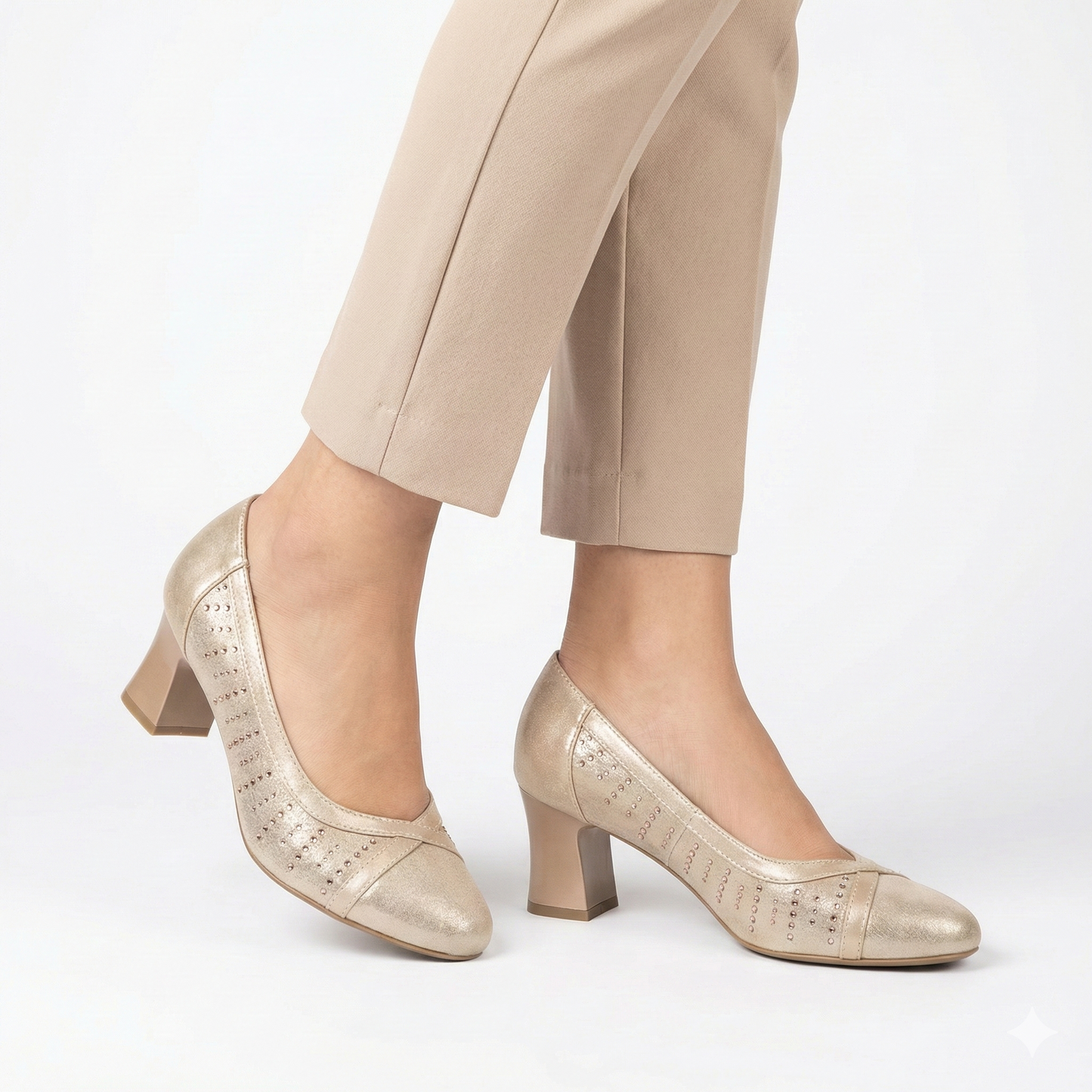 Callie – Klassiske sandaler med remme til sommeren
