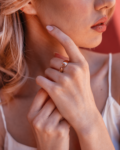 Verstelbare ring met gepersonaliseerde letter - Goud