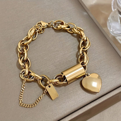 Armband met hartenhanger