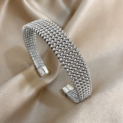 Elegant gevlochten armband - verstelbaar