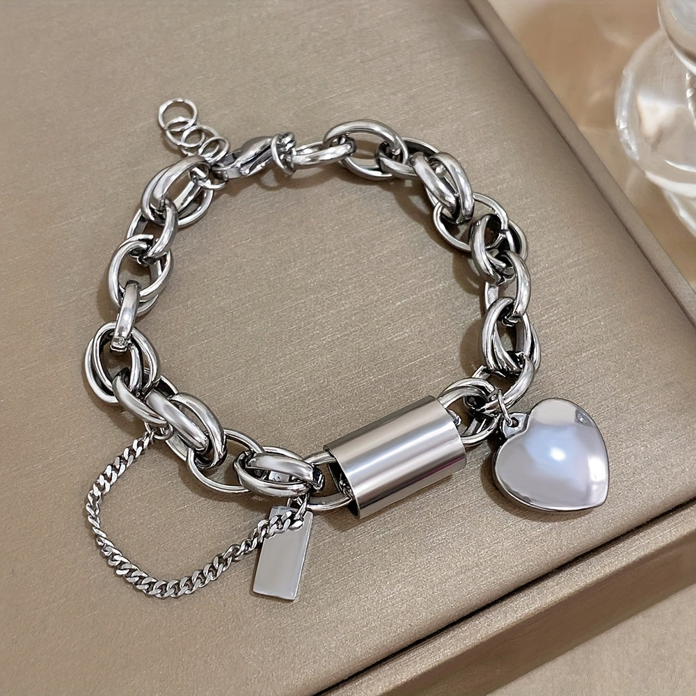Armband met hartenhanger